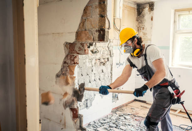 Best Commercial Concrete Contractor  in Russell, PA
